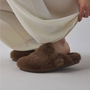 Plush Brown Women's Slippers